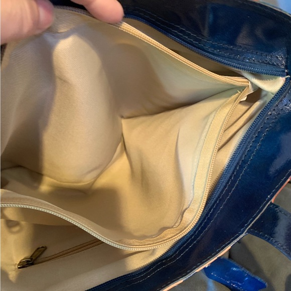 VIVID BY SUKRITI Navy Blue Floral Pattern 100% Genuine Leather Tote - Picture 11 of 11